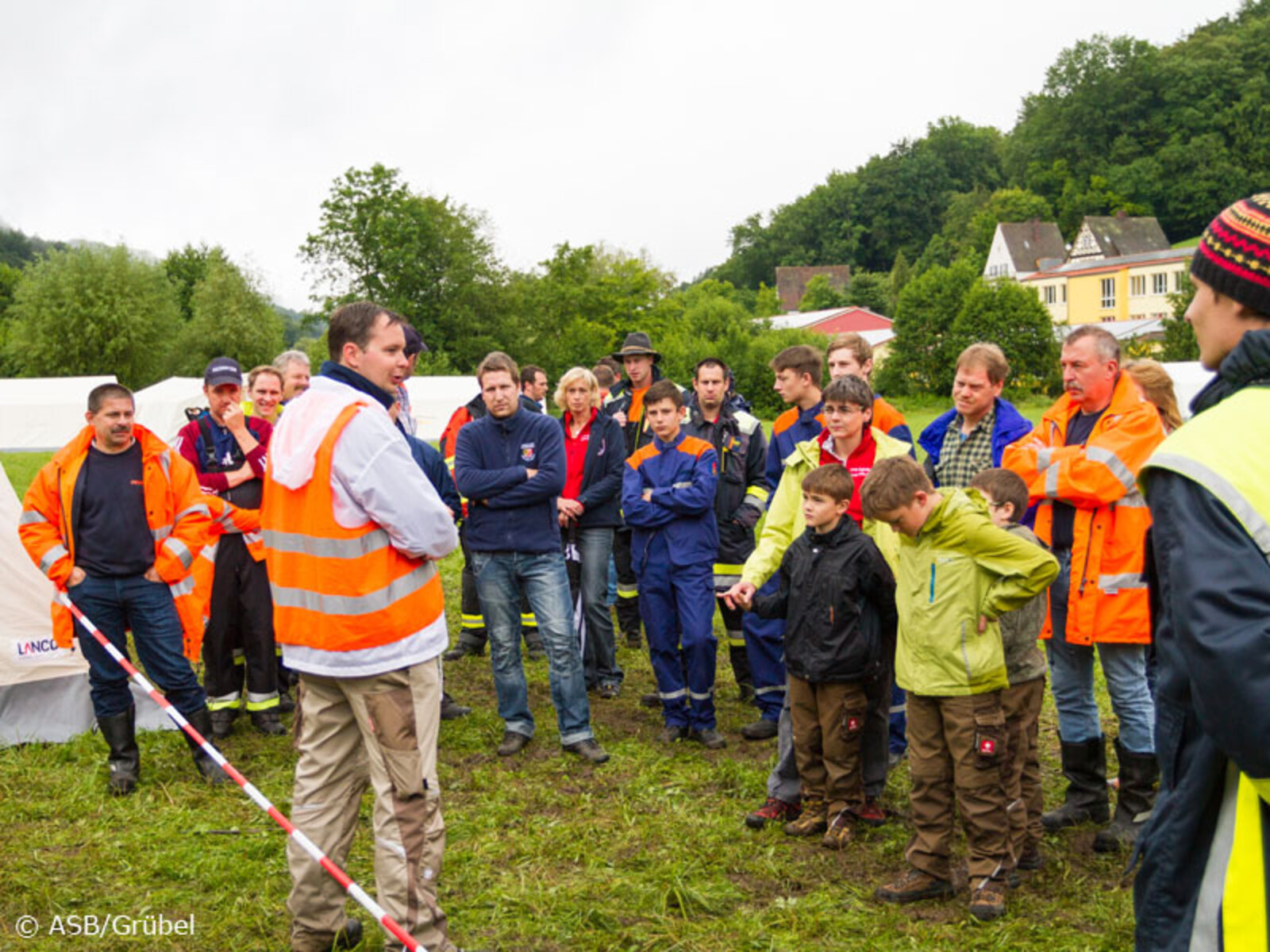 Viele Anwohner aus der Region Egloffstein nahmen an der Übung teil.