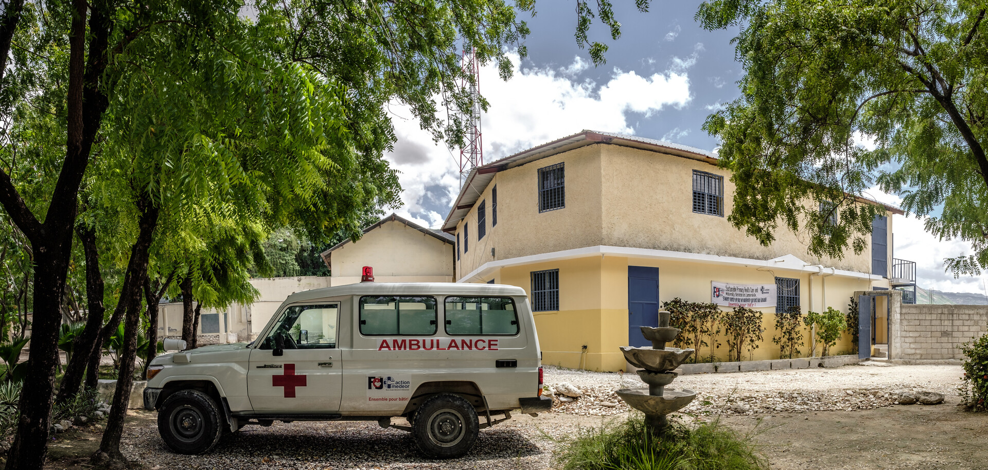 Hilfsorganisationen haben die Klinik in Haiti sicher wieder aufgebaut
