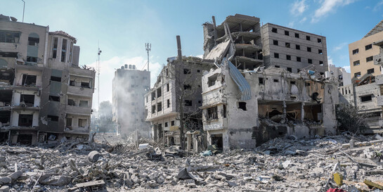 Der vom Nahostkonflikt stark beschädigte Gazastreifen verfügt kaum mehr über Licht- und Stromquellen