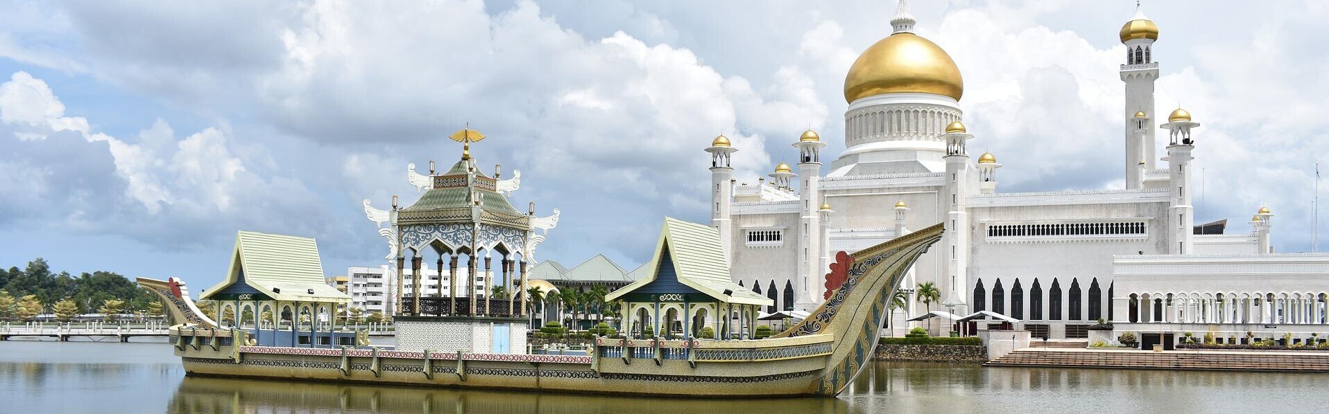 Brunei Darussalam liegt in Südostasien und ist eine der letzten absolutistischen Monarchien weltweit. 
