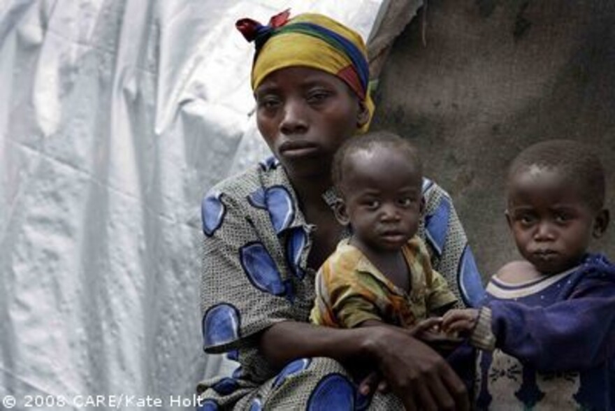 Kongo: Frau mit Kindern