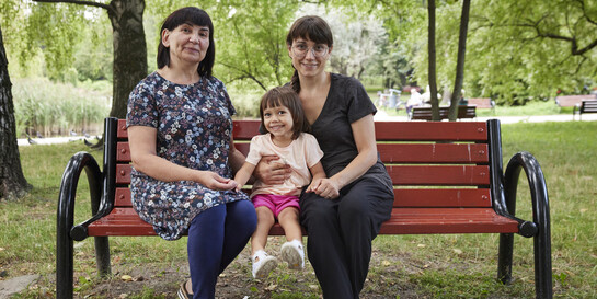 Drei Menschen aus der Ukraine – sie haben Hilfe von Habitat for Humanity erhalten 