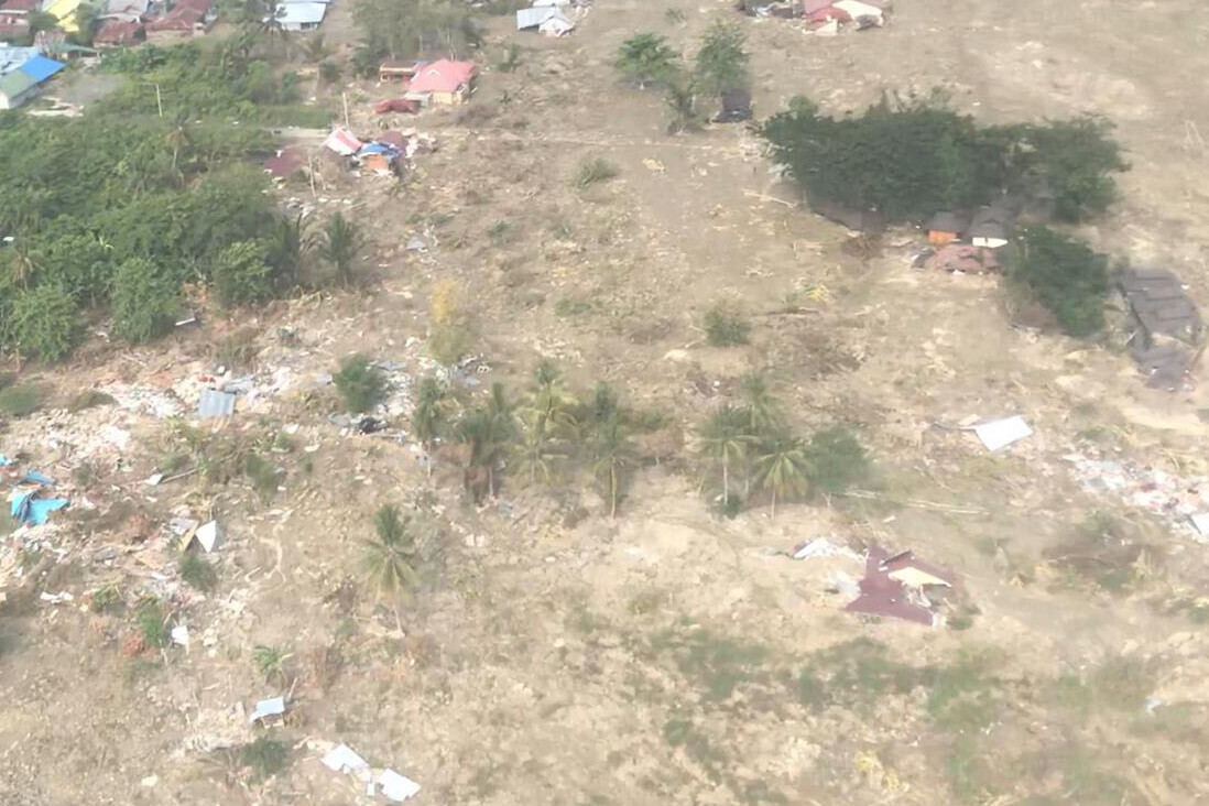 Luftaufnahmen zeigen die Auswirkungen der Naturkatastrophe auf der indonesischen Insel Sulawesi Luftaufnahmen zeigen die Auswirkungen der Naturkatastrophe auf der indonesischen Insel Sulawesi
