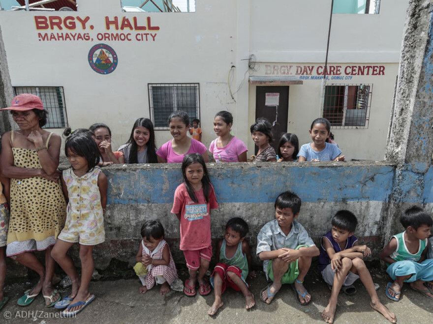 Bewohner der Stadt Ormoc im Südwesten der Insel Leyte