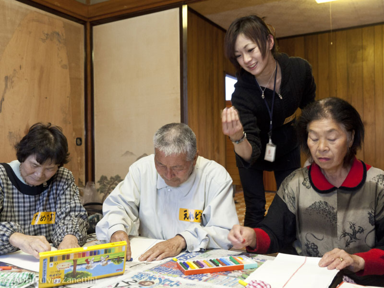 In dem Community Café vom Arbeiter-Samariter-Bund in Ishinokawa wird älteren Menschen geholfen