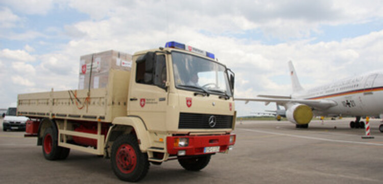 Zyklon in Birma: Mallteser LKW mit Hilfsgütern für Birma