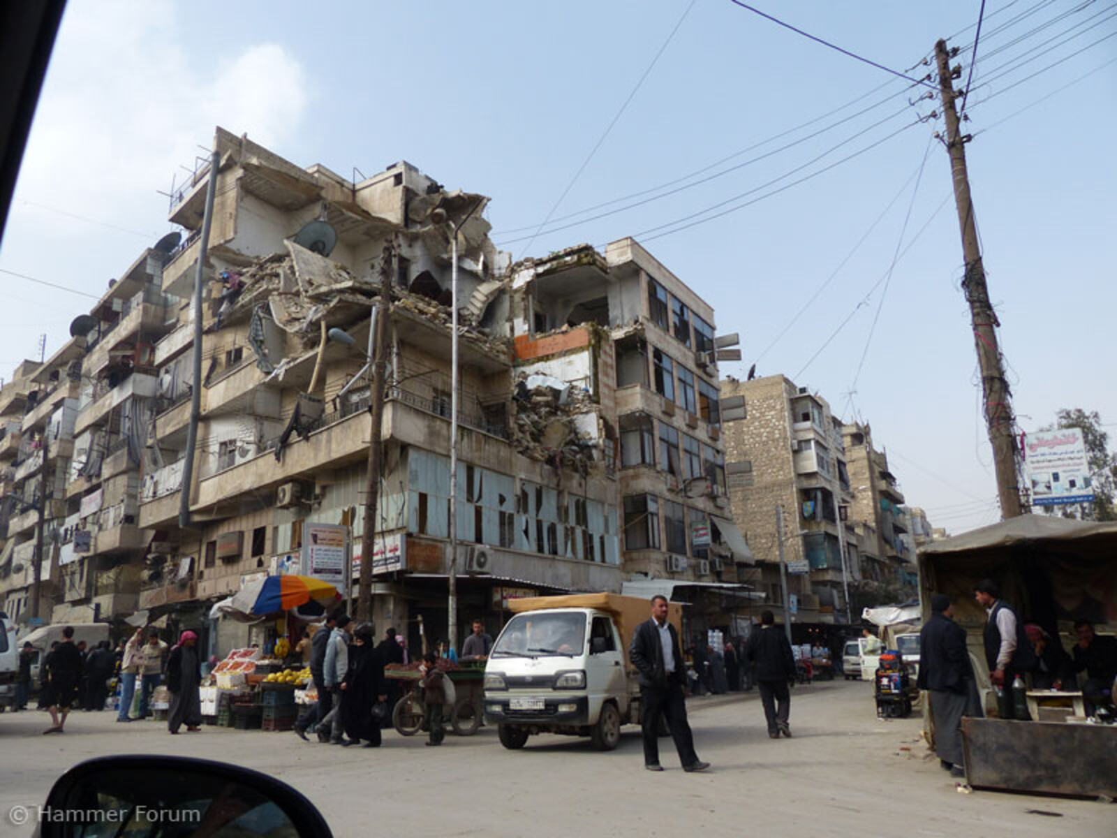 In vielen Städten Syriens zeichnet sich ein Bild der Zerstörung ab.
