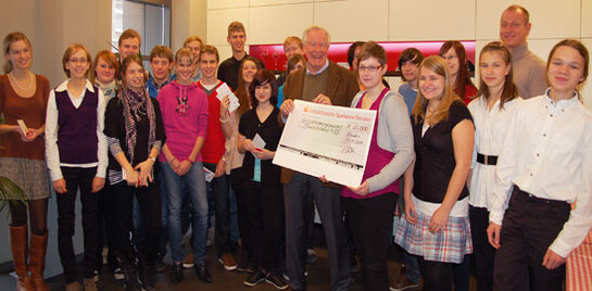 Schüler spenden 25.000 Euro