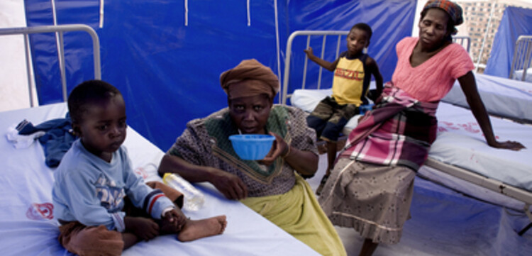Cholera Simbabwe: Patienten im Krankenhaus