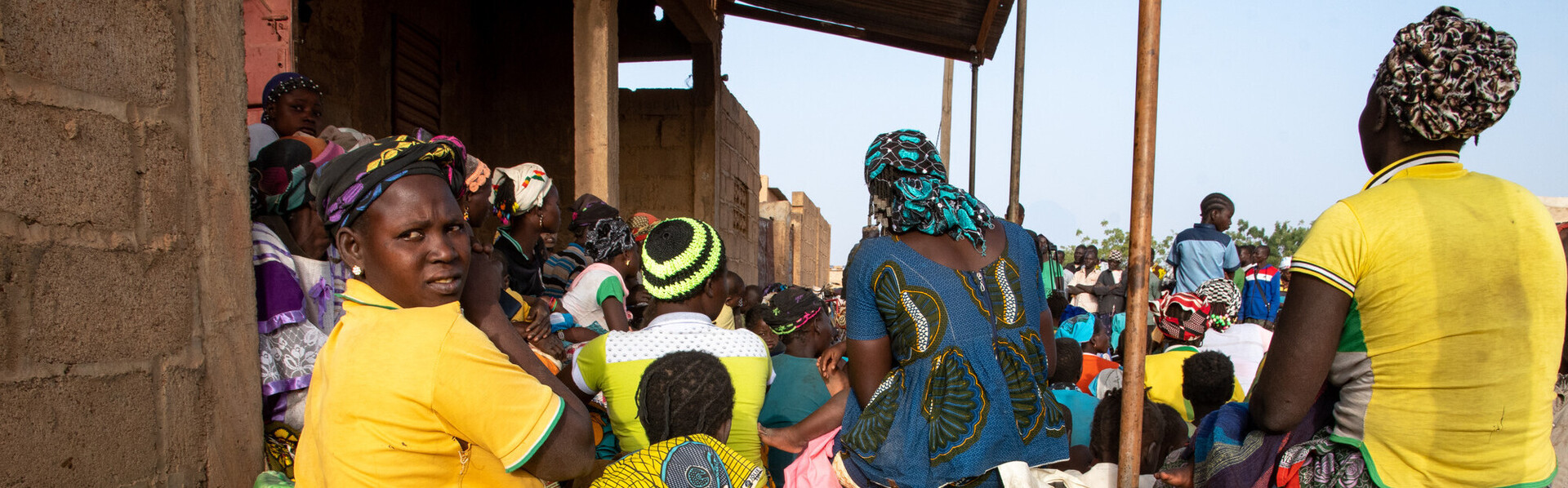 Geflüchtete Frauen in Burkina Faso, einem Nachbarland von Mali, Help - Hilfe zur Selbsthilfe/Anne Mimault (Symbolbild) 