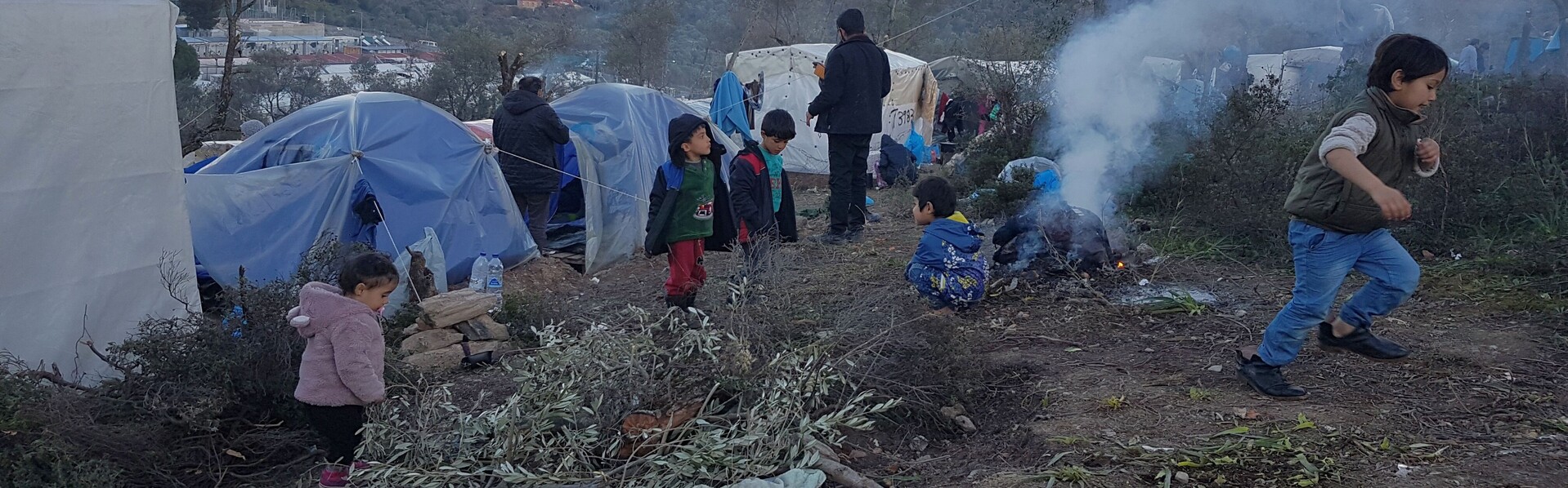 Kinder im Flüchtlingscamp Moria auf der Insel Lesbos 