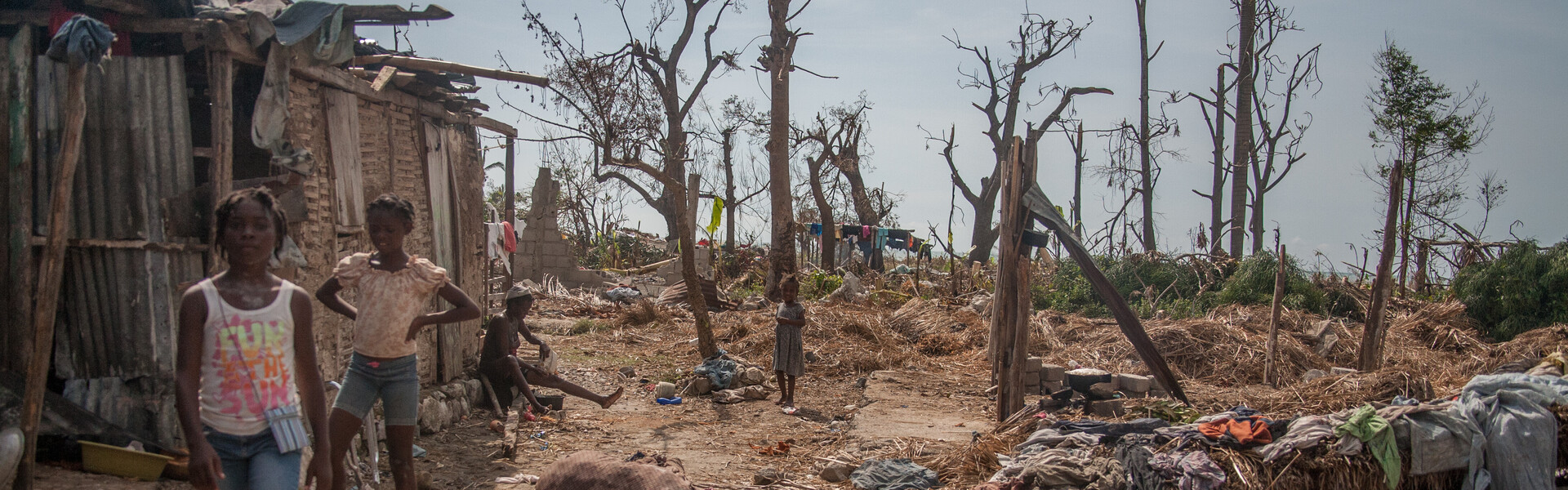 Mädchen im verwüsteten Haiti: Hurrikan Matthew richtete 2016 großen Schaden an