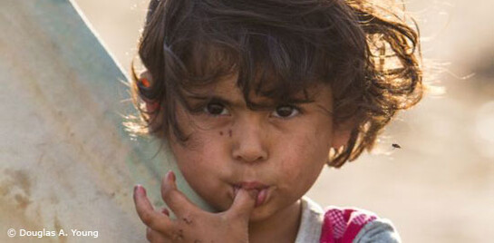 Kleines Mädchen im Flüchtlingscamp Dormiz