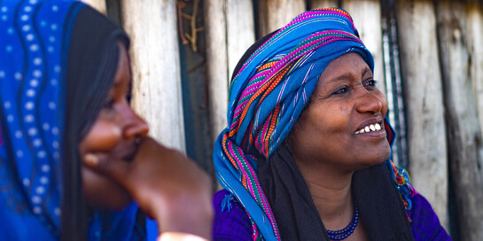 Frau in einem Hilfsprojekt in Äthiopien Frau in einem Hilfsprojekt in Äthiopien