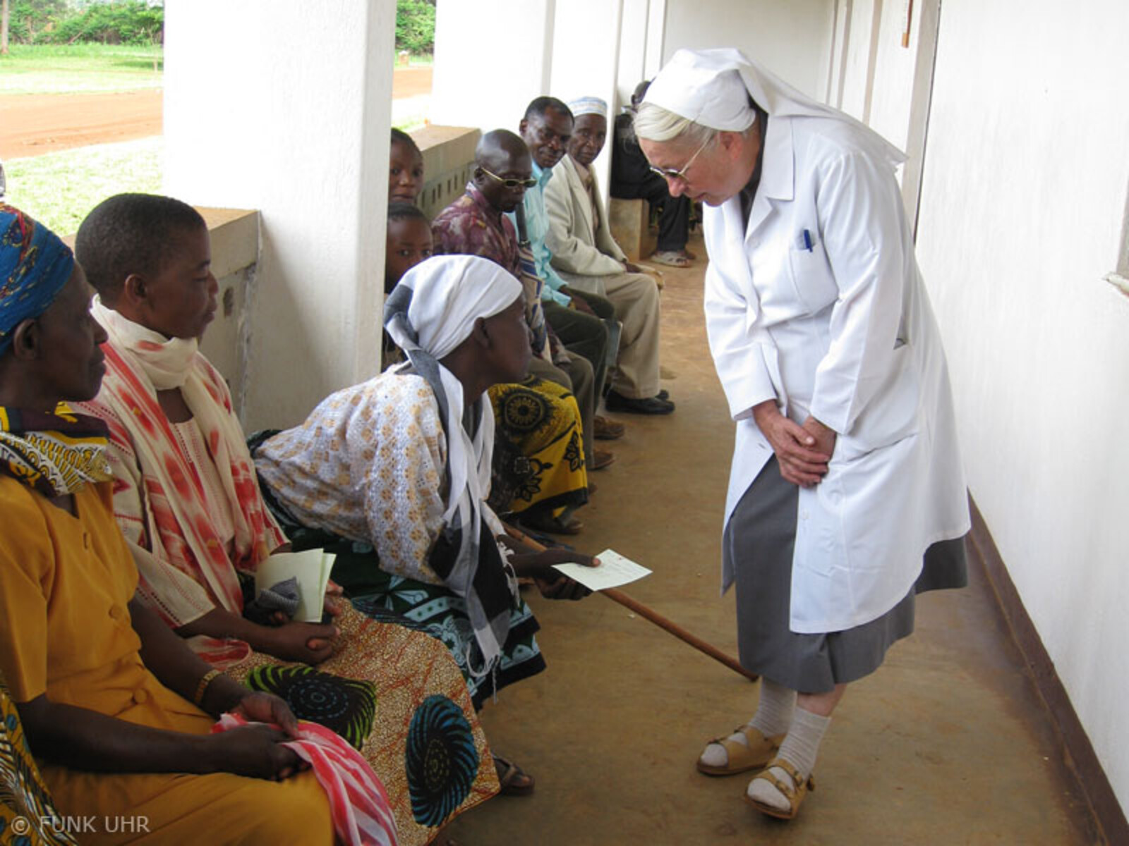 Die Ordensschwester ging 1978 nach Tansania, um andere Menschen glücklich zu machen.