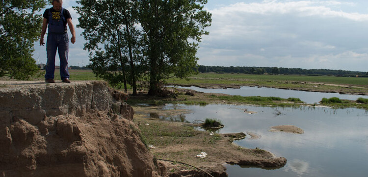 038-bs-hochwasser-okt-38 Die Bruchstelle, die Anfang Juni dafür sorgte, dass das Wasser den kleinen Ort Fischbeck unter sich begrub