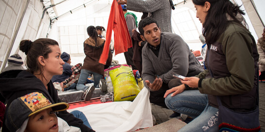 Flüchtlinge aus Venezuela erhalten Nothilfe in Ecuador