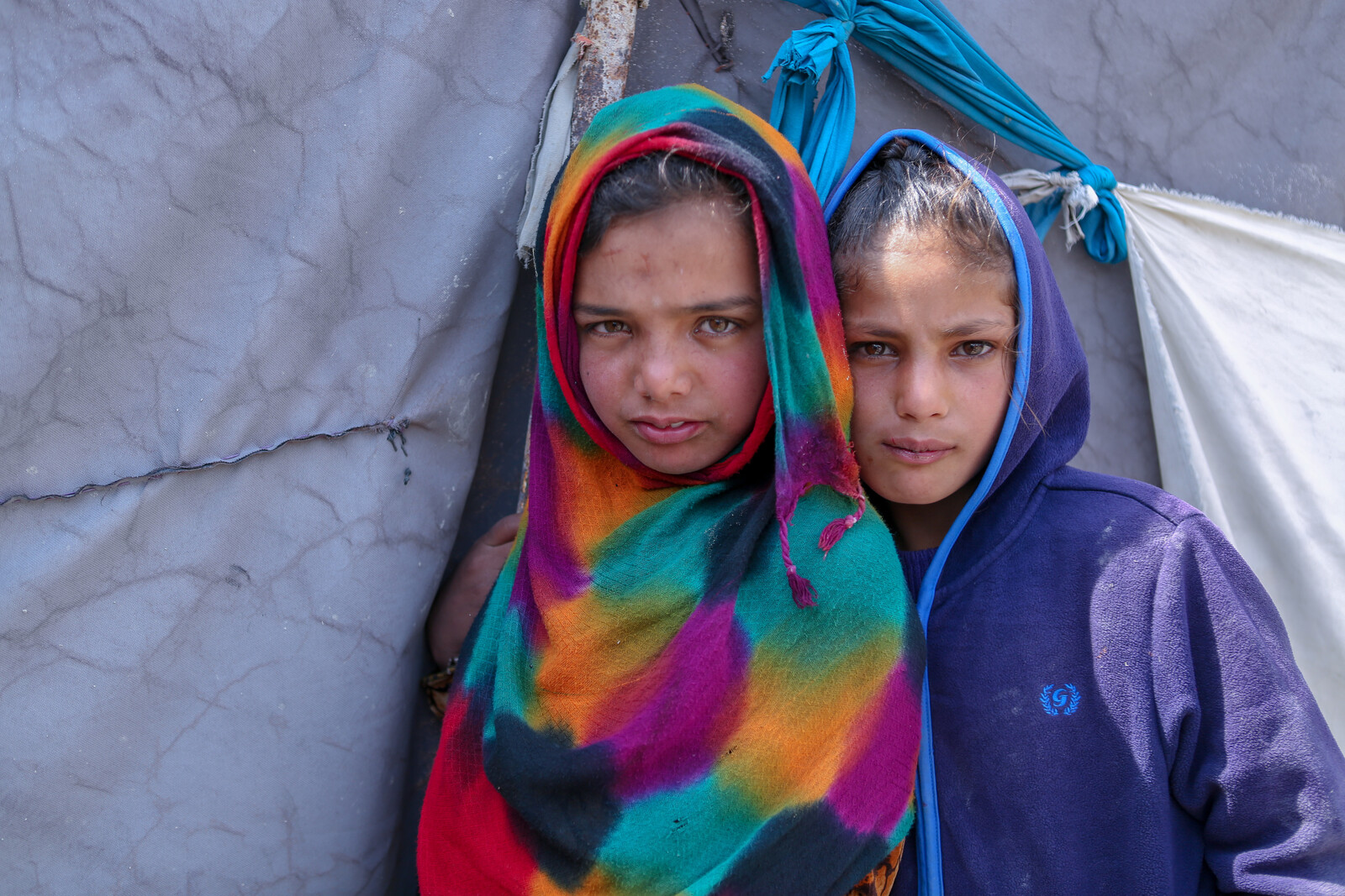 Zwei Mädchen in Afghanistan