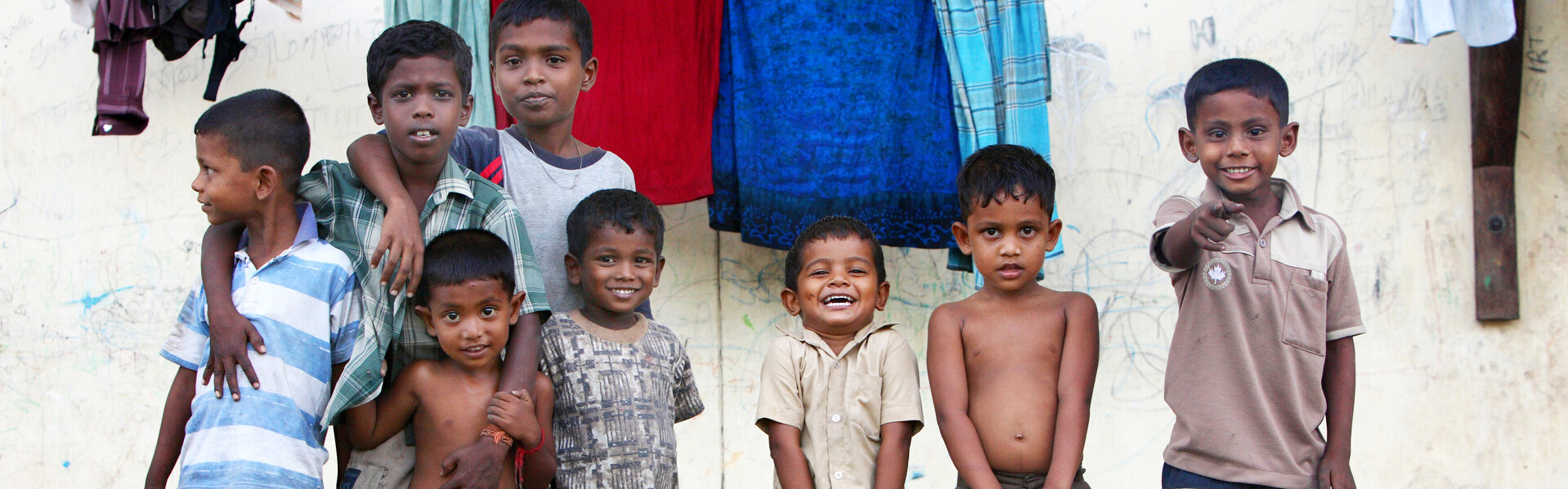 Kinder in Sri Lanka, einem Inselstaat in Asien