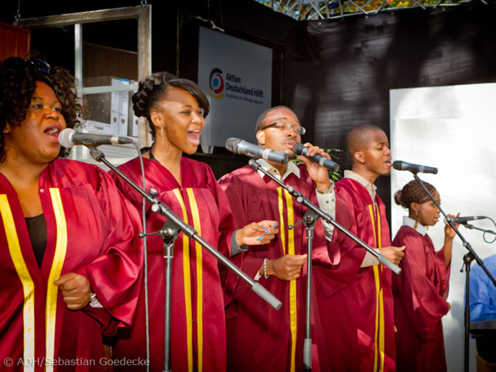 New Life Gospel Choir