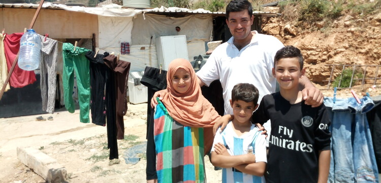 Eine Familie flüchtete vor dem Krieg in Syrien in den Libanon