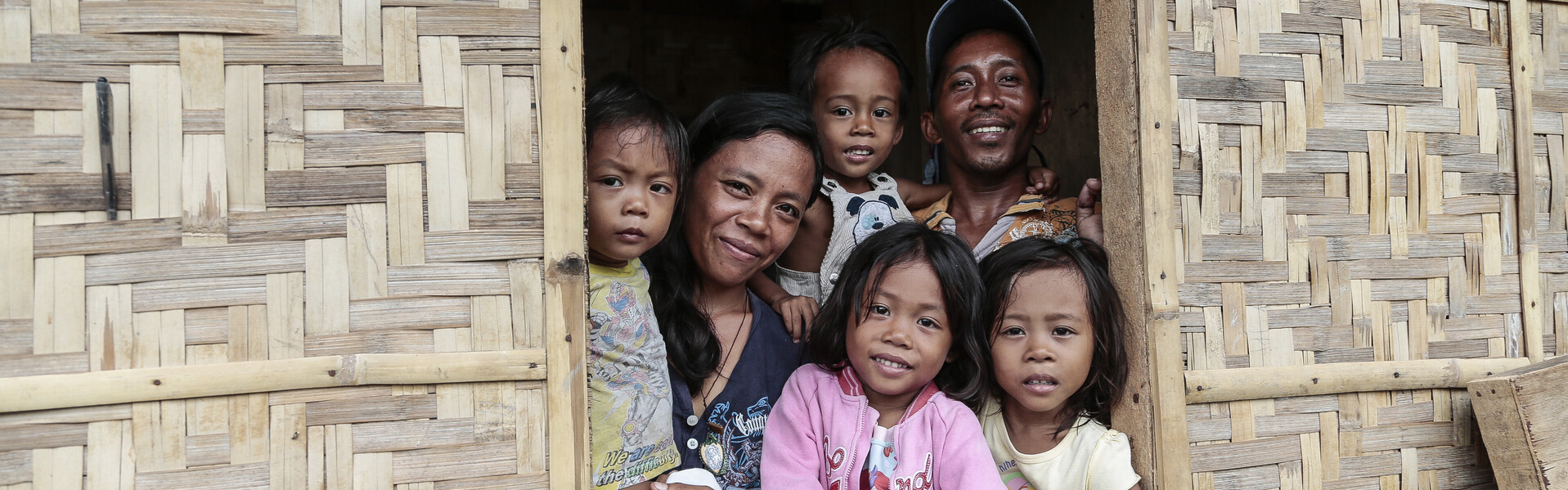 Eine Familie auf den Philippinen - die SDGs sollen weltweit eine nachhaltige Entwicklung fördern