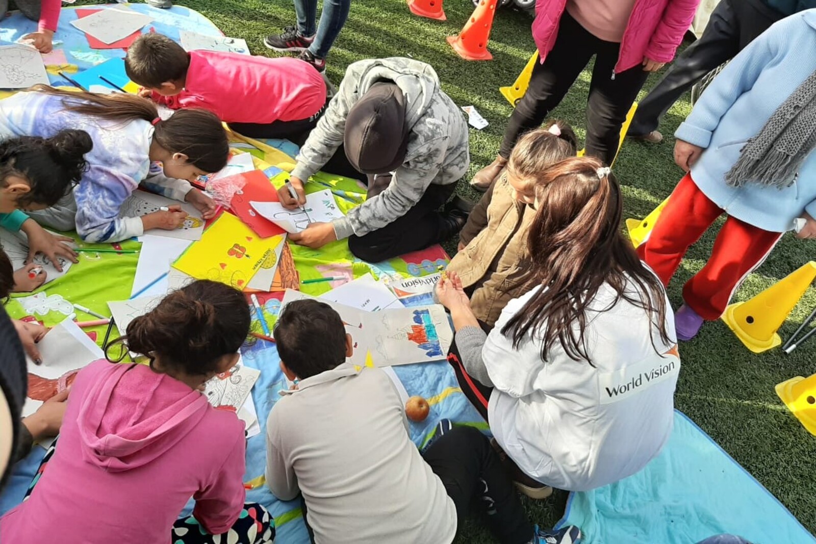 Unterstützung für Kinder nach dem Erdbeben in Albanien