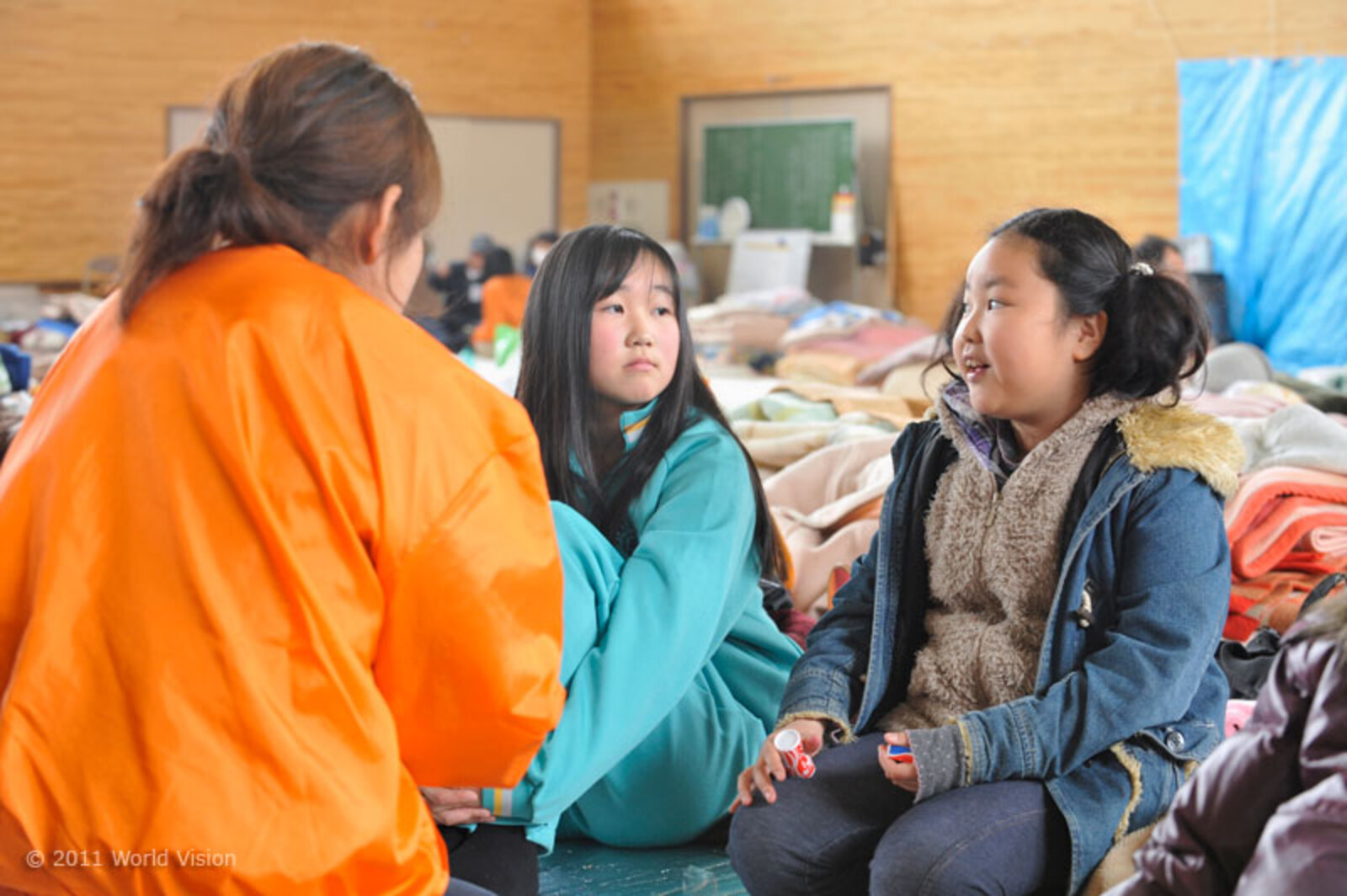 NICCO, der japanische Partner von Islamic Relief, hat sich auf die psychosoziale Hilfe für Kinder und Jugendliche in der Region von Natori City spezialisiert. Ein Teil dieses  Programmes konzentrierte sich auf die Arbeit an Schulen, vor allem an Grundschu