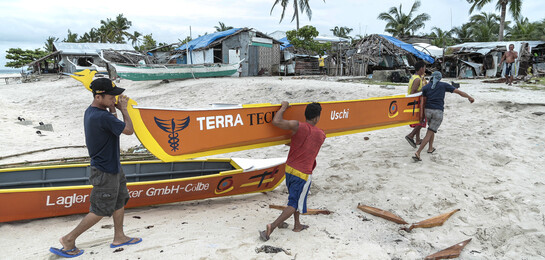 Nach dem Taifun Haiyan wurden den Fischern neue Boote zur Verfügung gestellt.