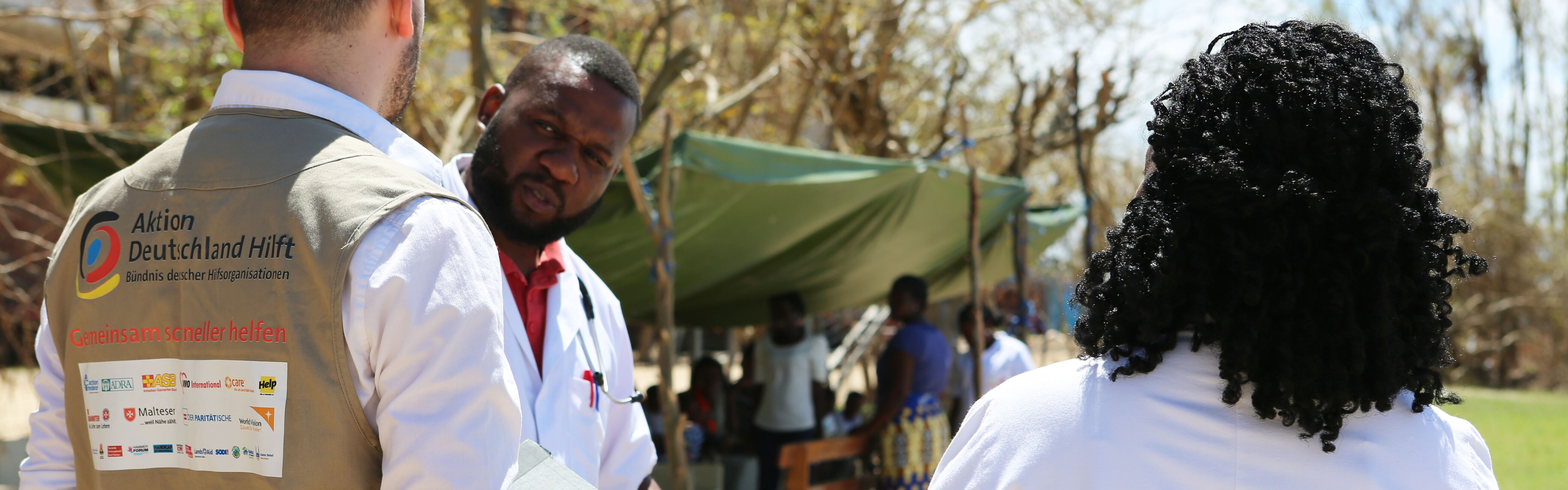 Unsere Bündnisorganisation action medeor hilft in Mosambik mit Medikamenten.