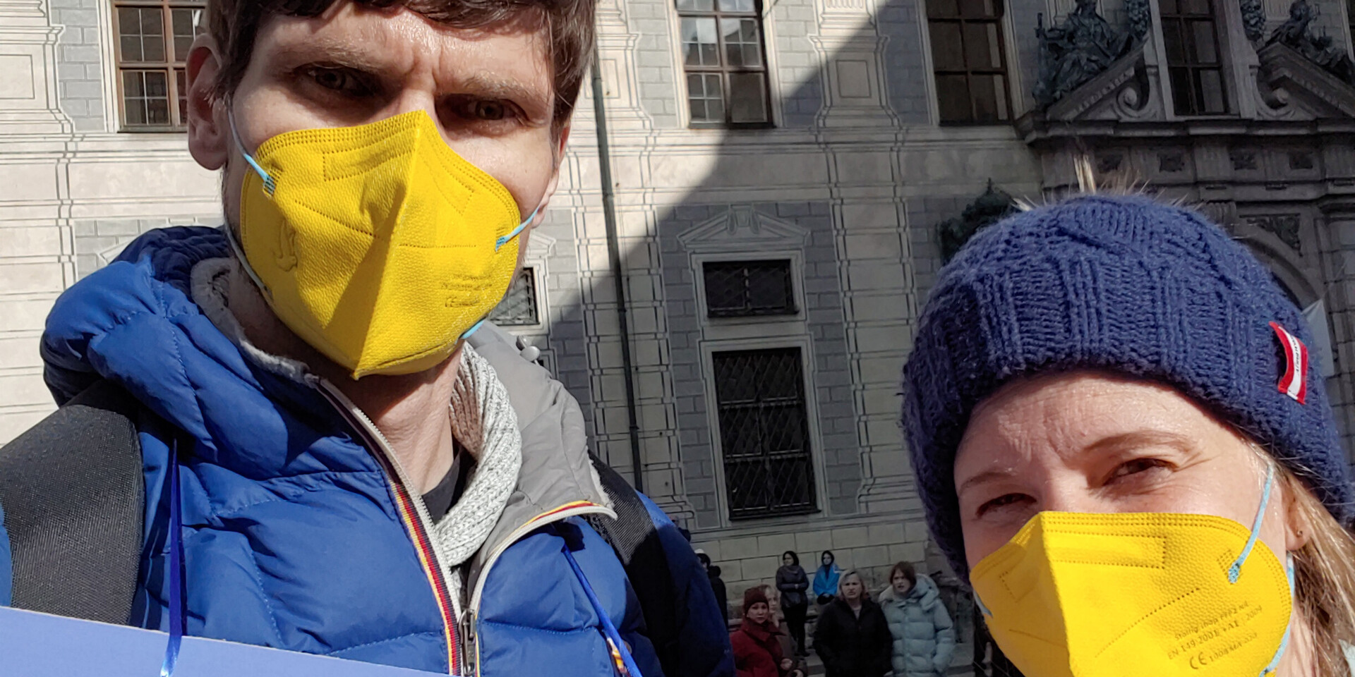 Mariska und Adrian Gerhardt bei ihrer Spendenaktion für die Ukraine