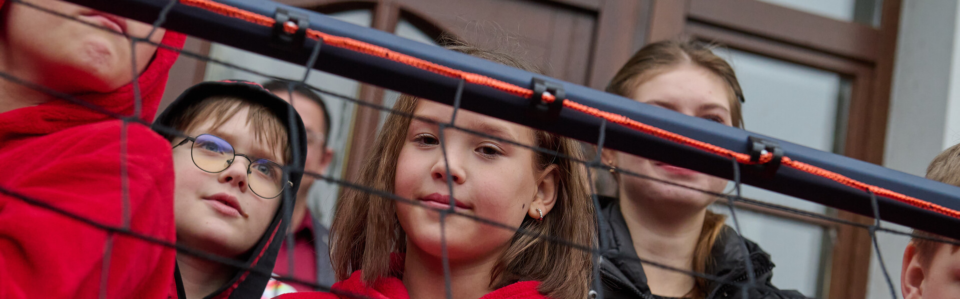 Kinder aus der Ukraine sollen durch Sport das Erlebte verarbeiten