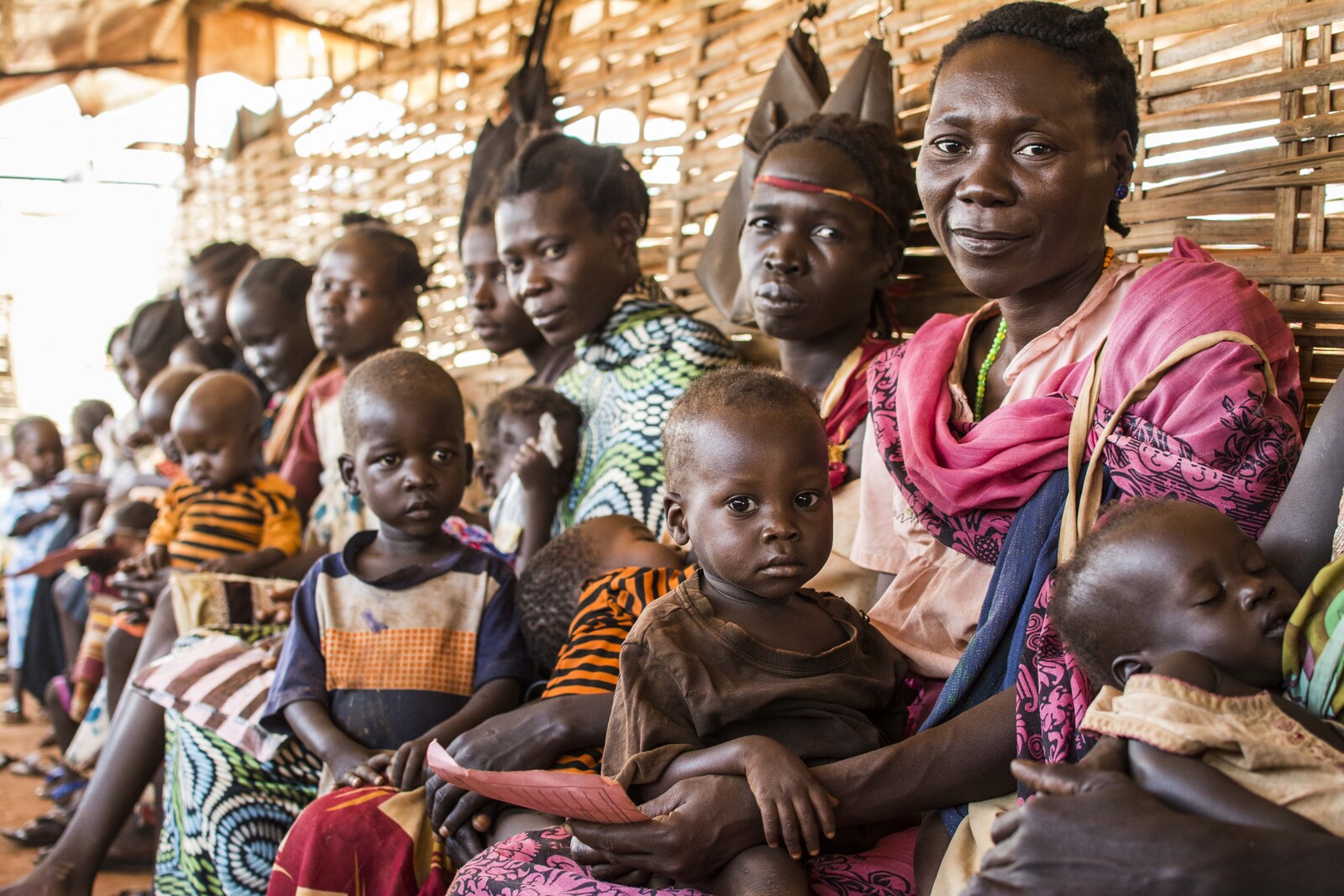 Kinder und Frauen aus dem Südsudan