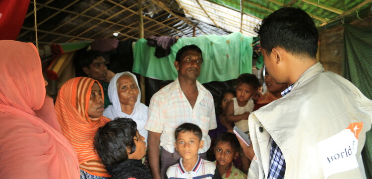 Unsere Bündnisorganisationen sind weltweit für Not leidende Menschen wie hier in Bangladesch im Einsatz.