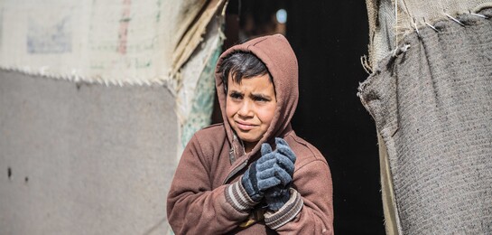 Ein syrischer Junge im Flüchtlingscamp