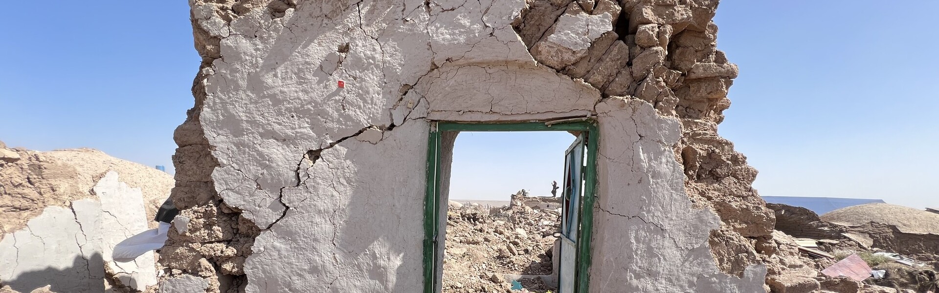 Ein von einem Erdbeben zerstörtes Haus in Afghanistan (Symbolbild)