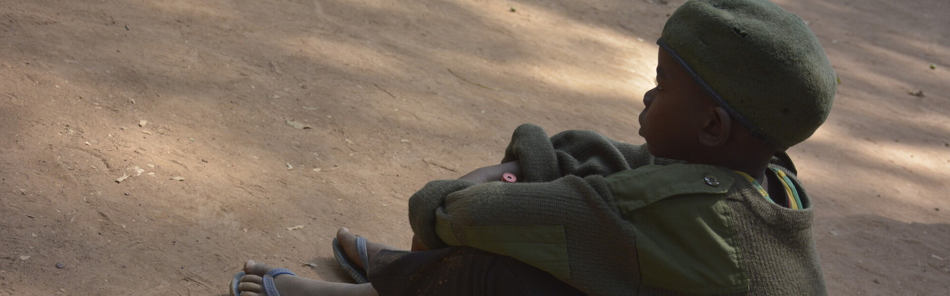 Ein Junge, der als Kindersoldat im Südsudan rekrutiert wurde