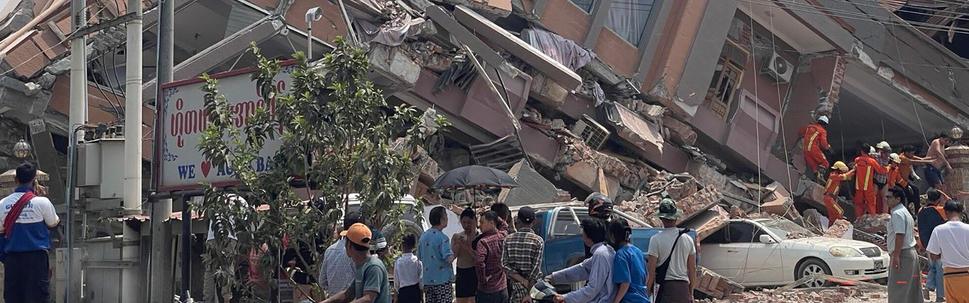 Zerstörung nach Erdbeben in Myanmar