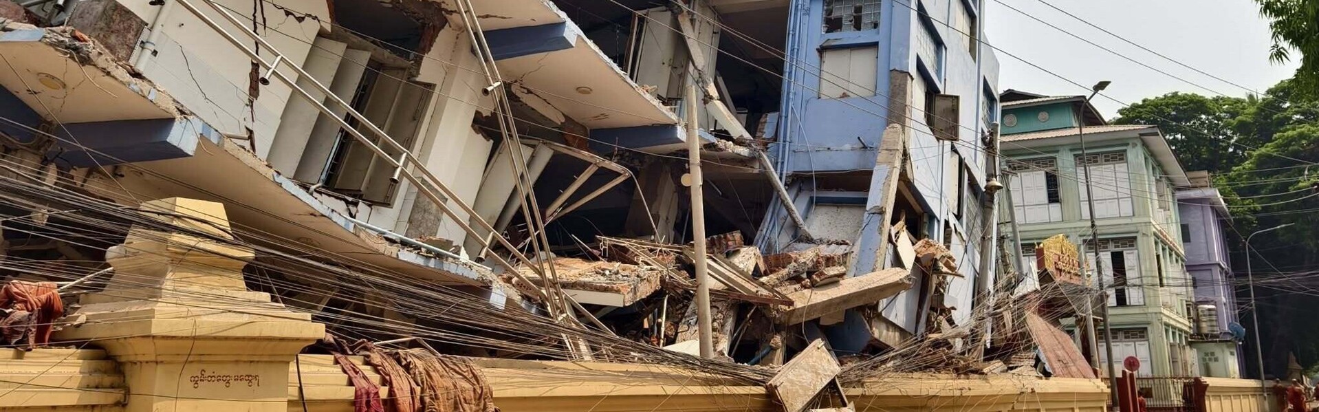 Zerstörung nach Erdbeben in Myanmar