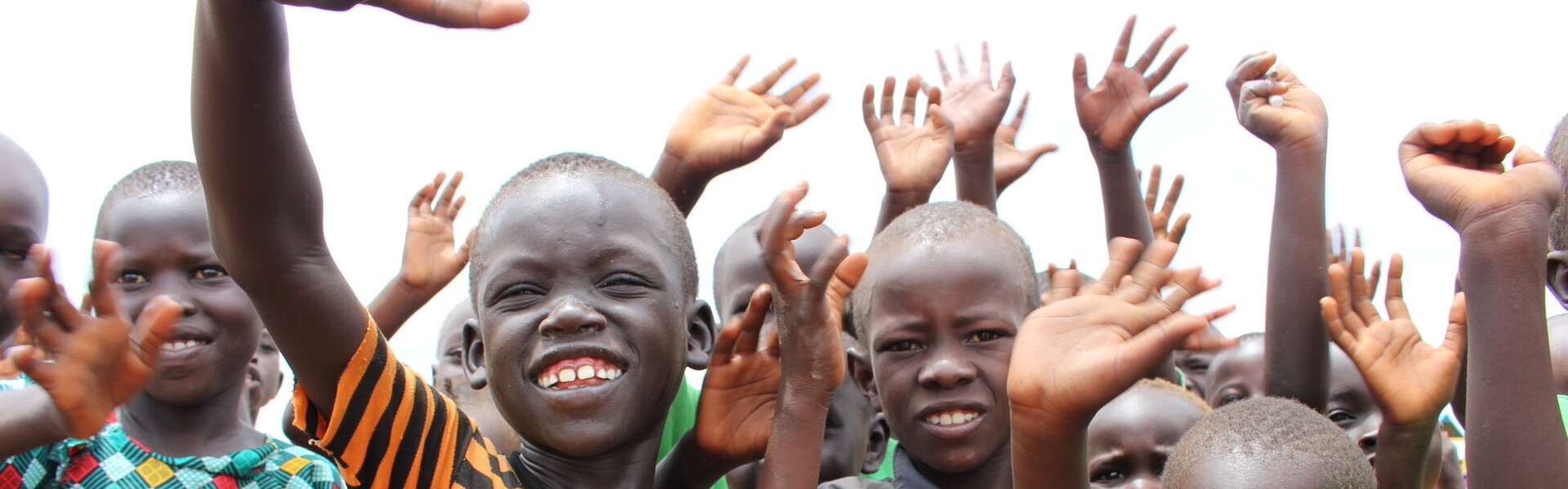 Kinder in Uganda - die Millenniumsziele sollen weltweit Hunger und Armut beseitigen