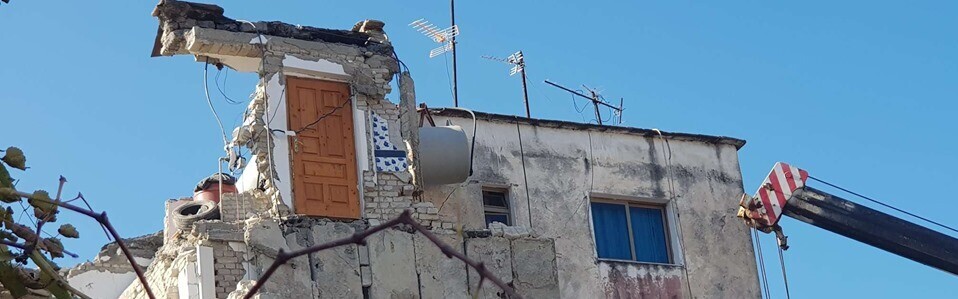 Aufräumarbeiten in Albanien nach dem Erdbeben im November 2019