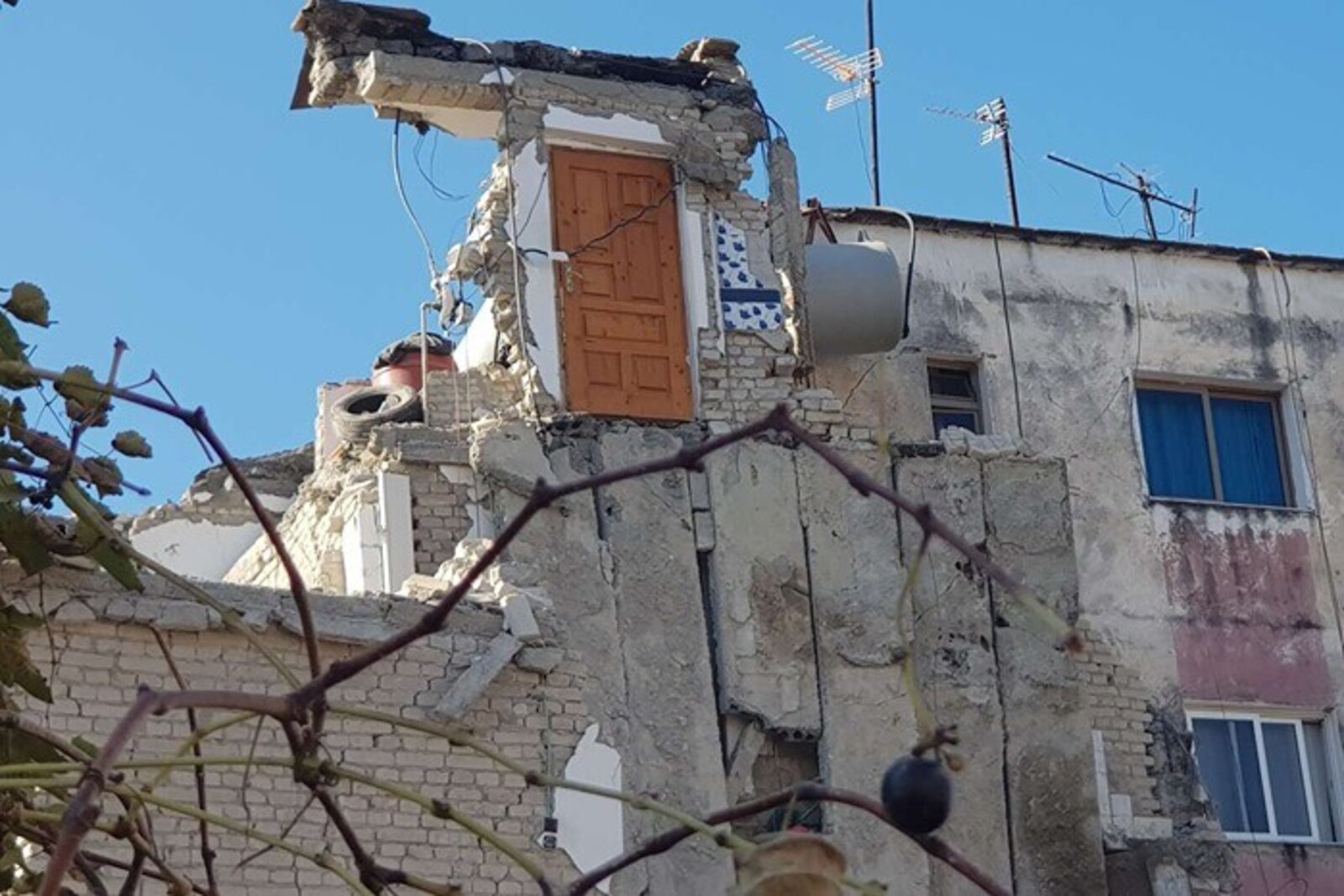 Aufräumarbeiten in Albanien nach dem Erdbeben im November 2019