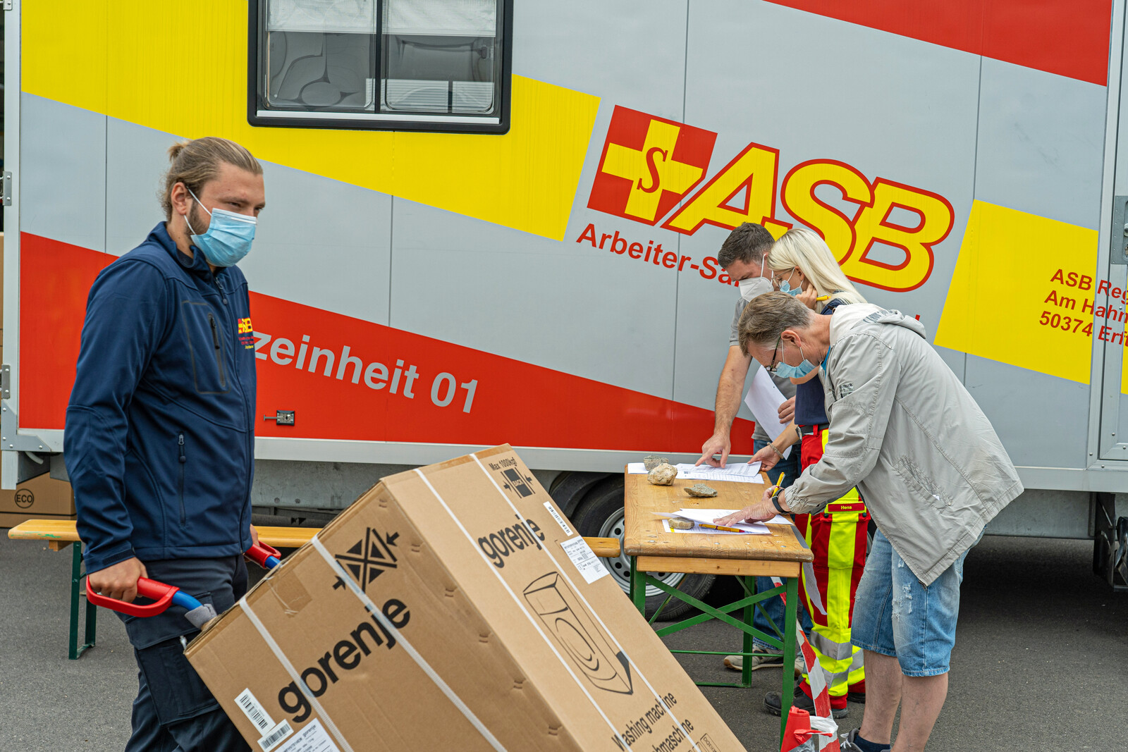 Auch Waschmaschinen stellt der ASB in Erftstadt bereit