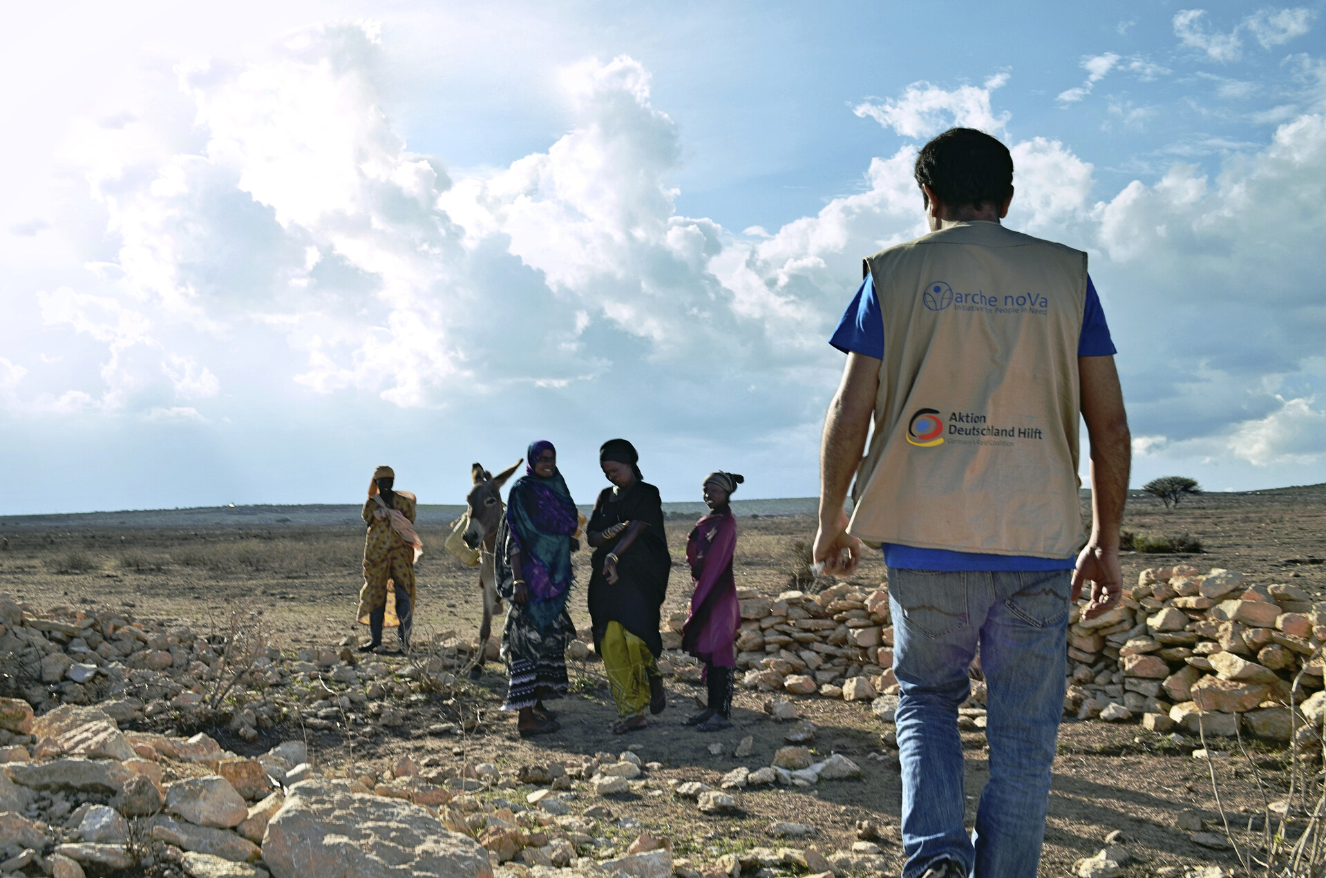Unsere Bündnisorganisation arche noVa hilft den Menschen in Äthiopien. Unsere Bündnisorganisation arche noVa hilft den Menschen in Äthiopien.