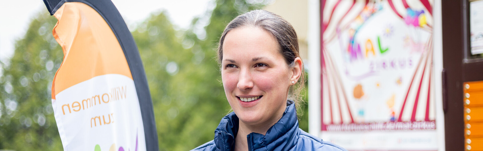 Portrait einer Helferin der Organisation Fortuna Hilft Portrait einer Helferin der Organisation Fortuna Hilft