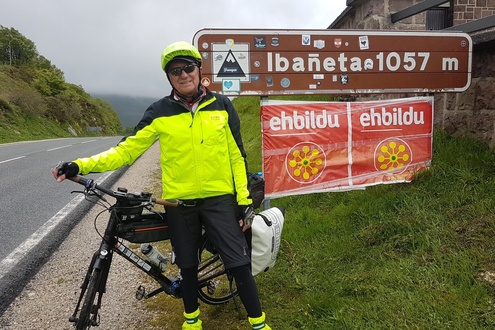 Uwe Jauer fährt auf seinem Fahrrad 3.700 km für die Hilfe im Jemen