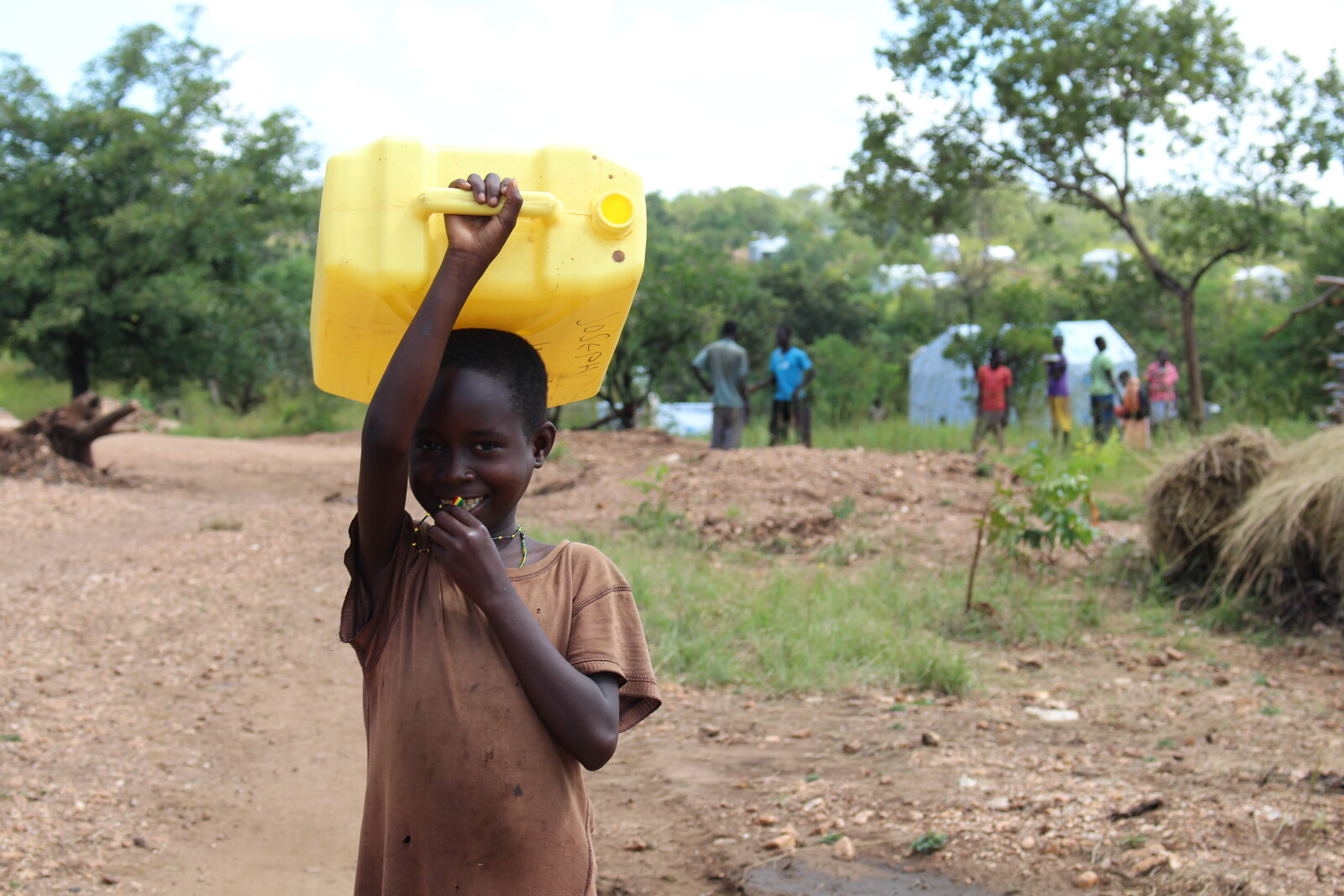 Bereit für den Neuanfang in Uganda: ein Junge im Flüchtlingscamp.