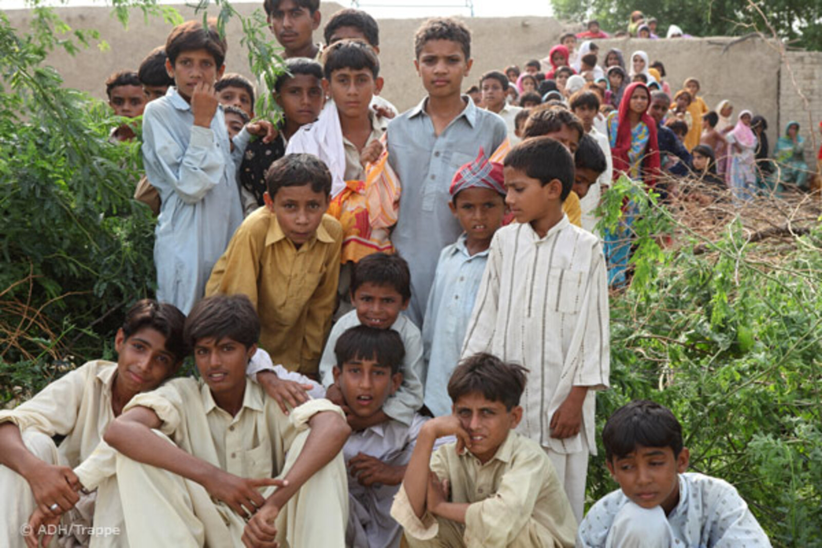 Flut Pakistan: Kinder im Süden am 31.08.2010