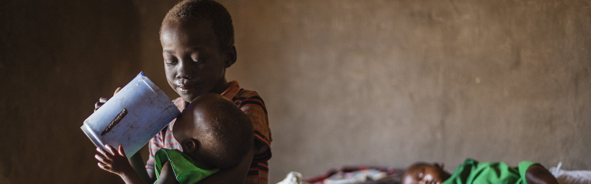 Zwei Jungen im Südsudan