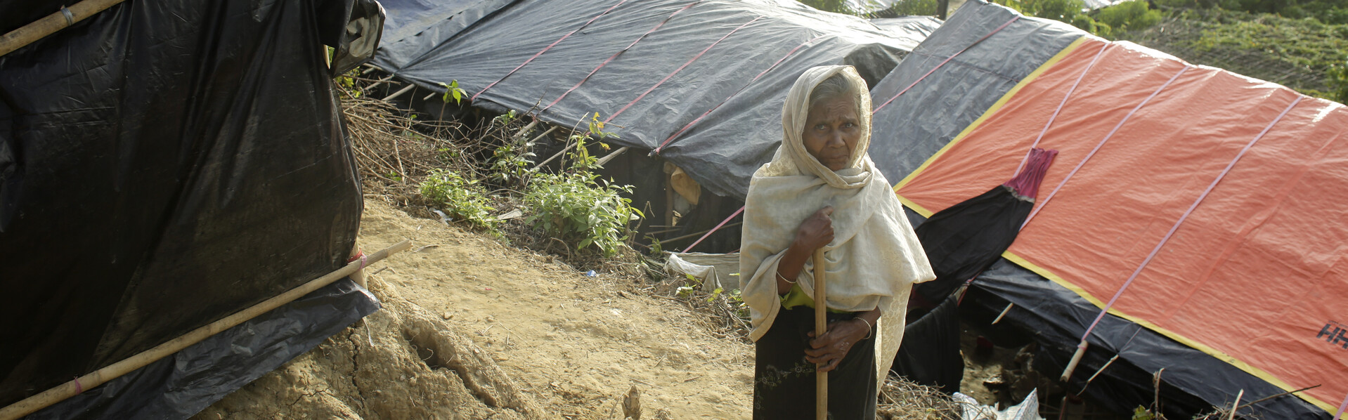 Eine Frau im Flüchtlingscamp Cox's Bazar in Bangladesch